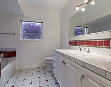 1277 N Norman Place - Photo Thumbnail 26