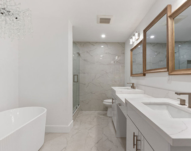 8455 Fountain Avenue - Photo Thumbnail 20