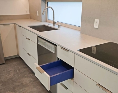 12527 Wagner Street - Photo Thumbnail 8