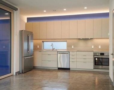 12527 Wagner Street - Photo Thumbnail 7