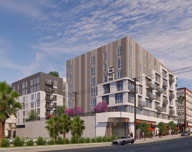 549 S Harvard Blvd - Photo Thumbnail 1