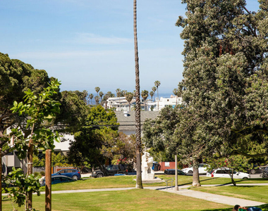 2311 4th Street - Photo Thumbnail 21