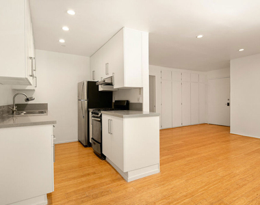 2311 4th Street - Photo Thumbnail 1