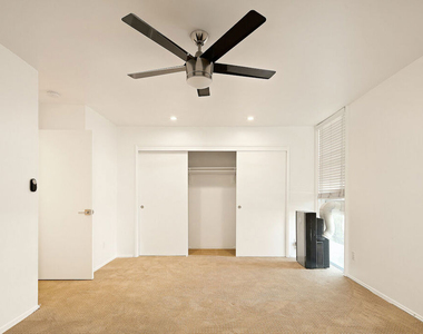 2311 4th Street - Photo Thumbnail 9