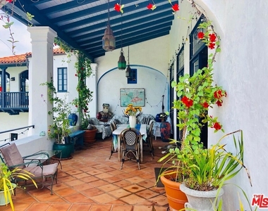 242 Mabery Road - Photo Thumbnail 11
