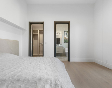 6380 Meadows Court - Photo Thumbnail 36