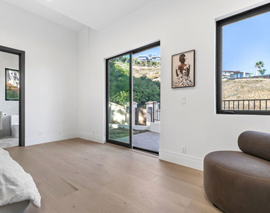 6380 Meadows Court - Photo Thumbnail 34