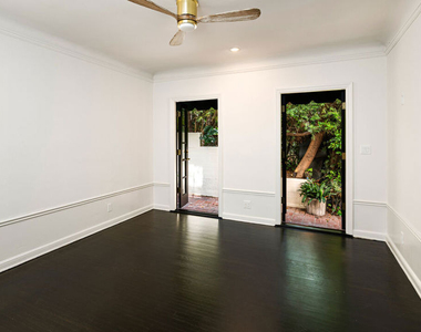 1954 Hillcrest Road - Photo Thumbnail 14