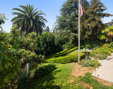 1954 Hillcrest Road - Photo Thumbnail 19