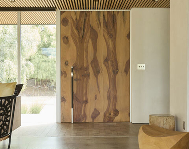 5927 Busch Drive - Photo Thumbnail 3