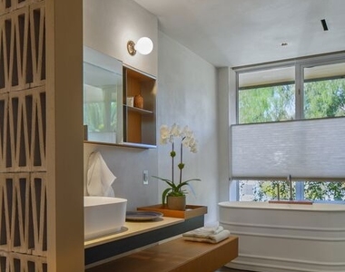 5927 Busch Drive - Photo Thumbnail 13