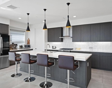3618 Taylor Drive - Photo Thumbnail 12