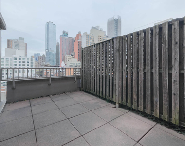 400 West 37th St - Photo Thumbnail 59