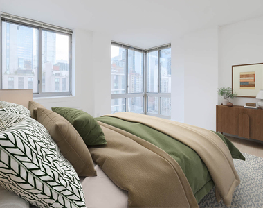 400 West 37th St - Photo Thumbnail 10