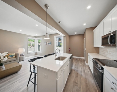 1 Giada Lane - Photo Thumbnail 7