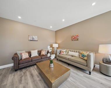 1 Giada Lane - Photo Thumbnail 9