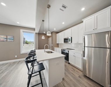 1 Giada Lane - Photo Thumbnail 6