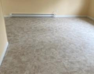1455 E Forks Road - Photo Thumbnail 1