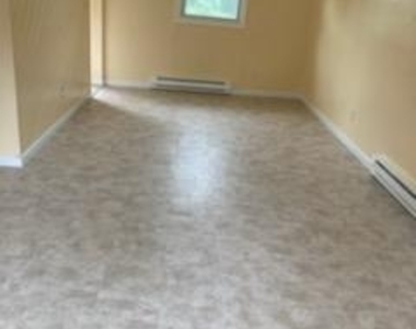 1455 E Forks Road - Photo Thumbnail 2