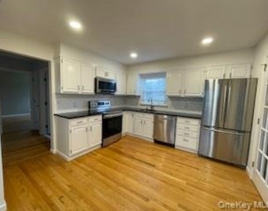 2796 Old Yorktown Road - Photo Thumbnail 3