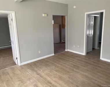 104 River Avenue - Photo Thumbnail 3