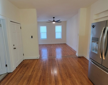 762 Eastern Avenue - Photo Thumbnail 7