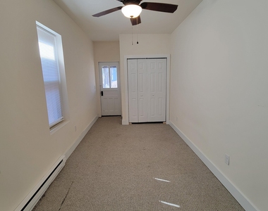 762 Eastern Avenue - Photo Thumbnail 16