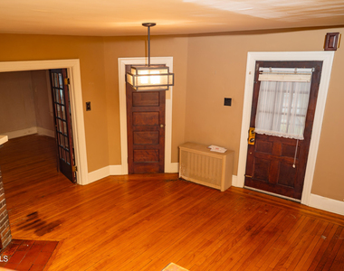 1347 Union Street - Photo Thumbnail 2
