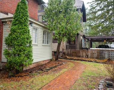 1347 Union Street - Photo Thumbnail 15