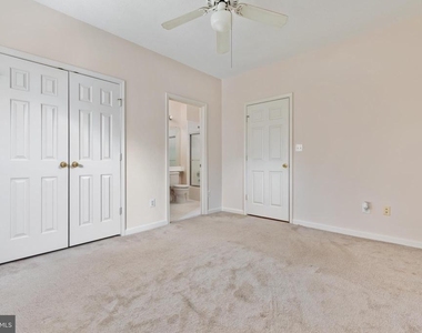 1705 Lake Shore Crest Drive - Photo Thumbnail 12