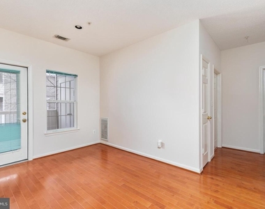 1705 Lake Shore Crest Drive - Photo Thumbnail 2