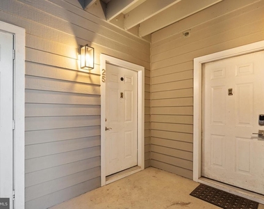 1705 Lake Shore Crest Drive - Photo Thumbnail 18