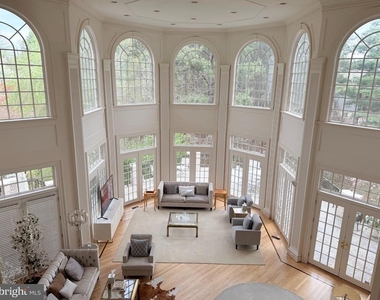 1289 Ballantrae Farm Drive - Photo Thumbnail 6