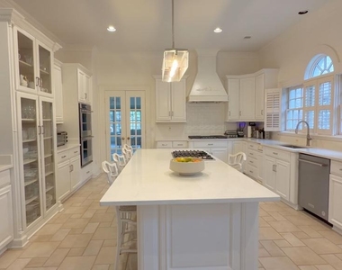 1289 Ballantrae Farm Drive - Photo Thumbnail 24