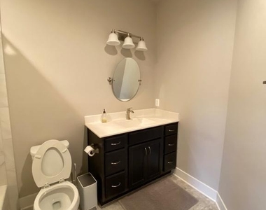 2233 N Underwood Street - Photo Thumbnail 59