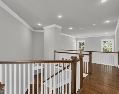 2233 N Underwood Street - Photo Thumbnail 42
