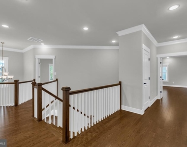 2233 N Underwood Street - Photo Thumbnail 26
