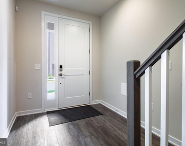 1770 Violet Ridge Place - Photo Thumbnail 3