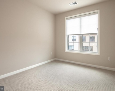 1770 Violet Ridge Place - Photo Thumbnail 41