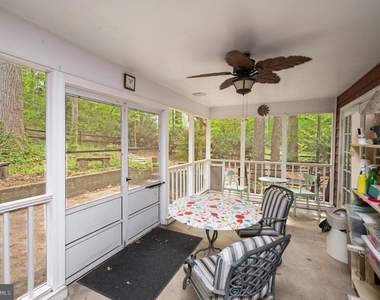 130 Springwood Drive - Photo Thumbnail 31