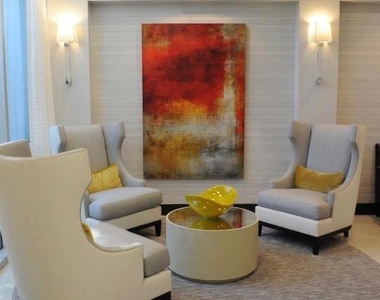 1225 Martha Custis Drive - Photo Thumbnail 10