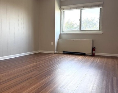 1225 Martha Custis Drive - Photo Thumbnail 20