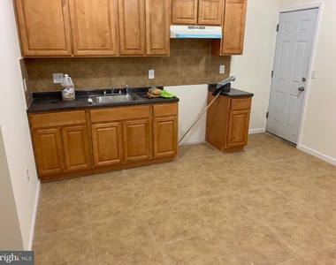 4840 N Camac Street - Photo Thumbnail 6