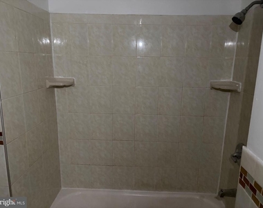 3273 Red Lion Road - Photo Thumbnail 4