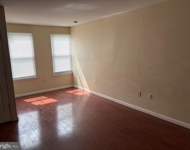 3273 Red Lion Road - Photo Thumbnail 2