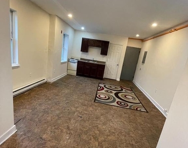 3427 N 2nd Street - Photo Thumbnail 1