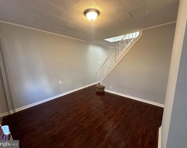 2028 Haworth Street - Photo Thumbnail 7