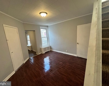 2028 Haworth Street - Photo Thumbnail 5