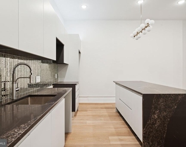 1822 Chestnut Street - Photo Thumbnail 5