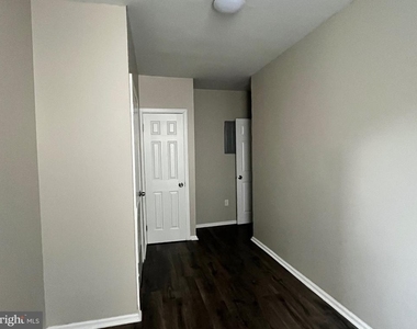 420 N 41st Street - Photo Thumbnail 3